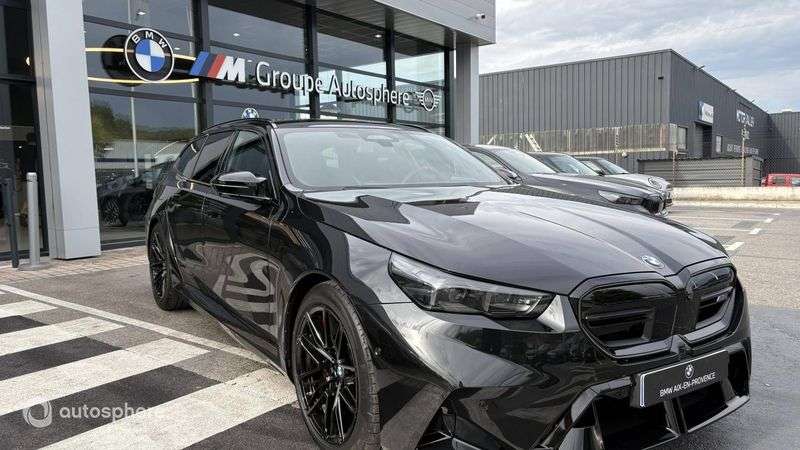 2026 BMW M5