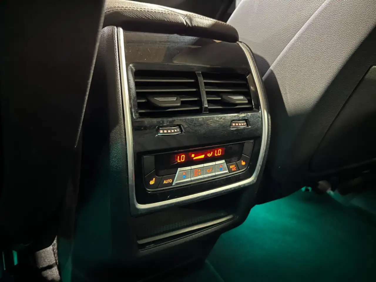 BMW X5 снимка BMW X5