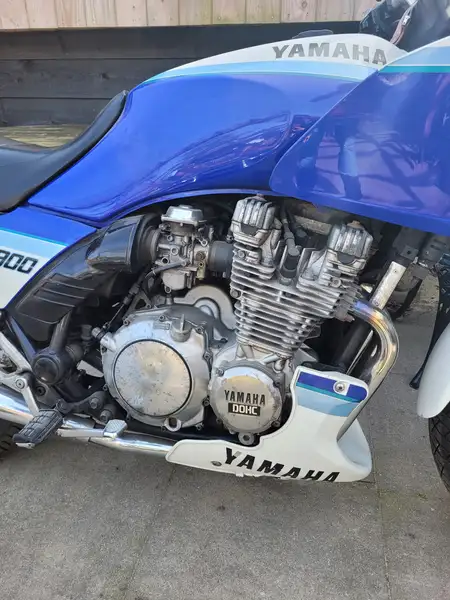 Yamaha XJ 900 - foto 2