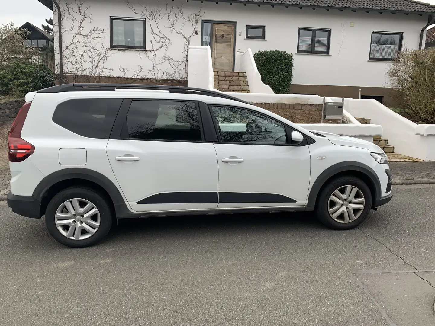 Dacia Jogger Expression - 1