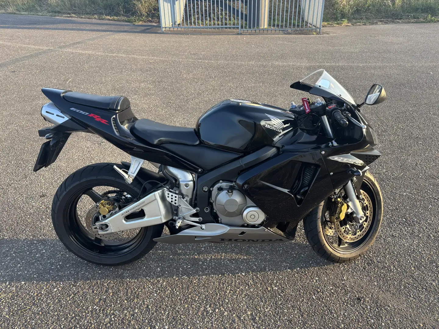 Honda CBR 600 honda cbr 600 rr - 1