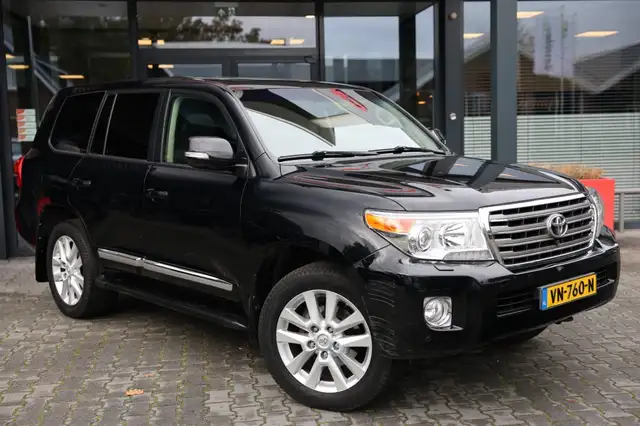Toyota Land Cruiser 4.5 D-4D EXECUTIVE A/T VAN