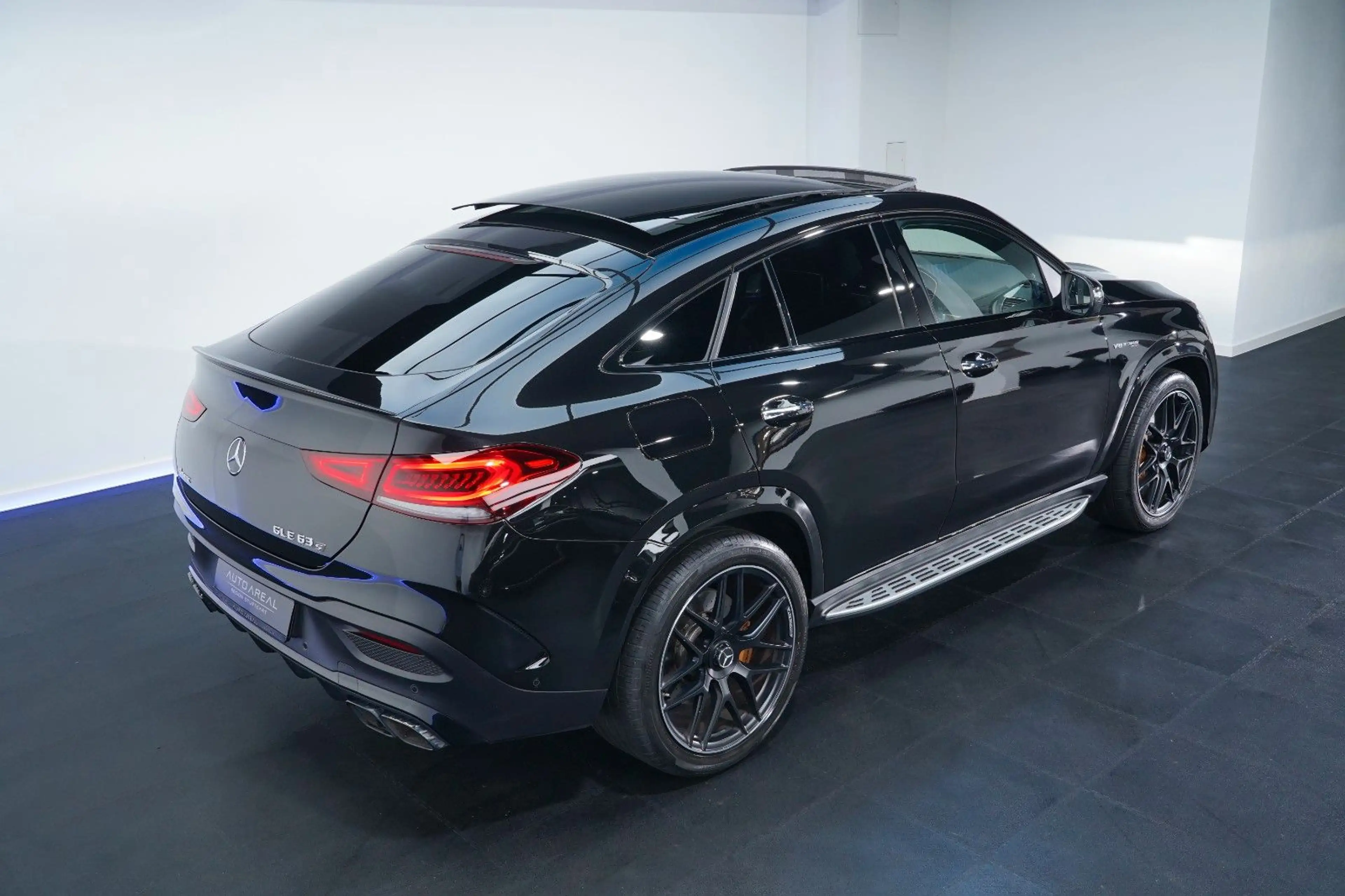 Mercedes-Benz GLE 63 AMG GLE 63 S AMG 4M+ LED/PANO/CARBON/KERAMIK/PERF-AG — photo 10