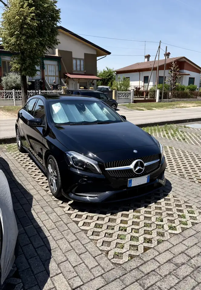 Mercedes-Benz A 180