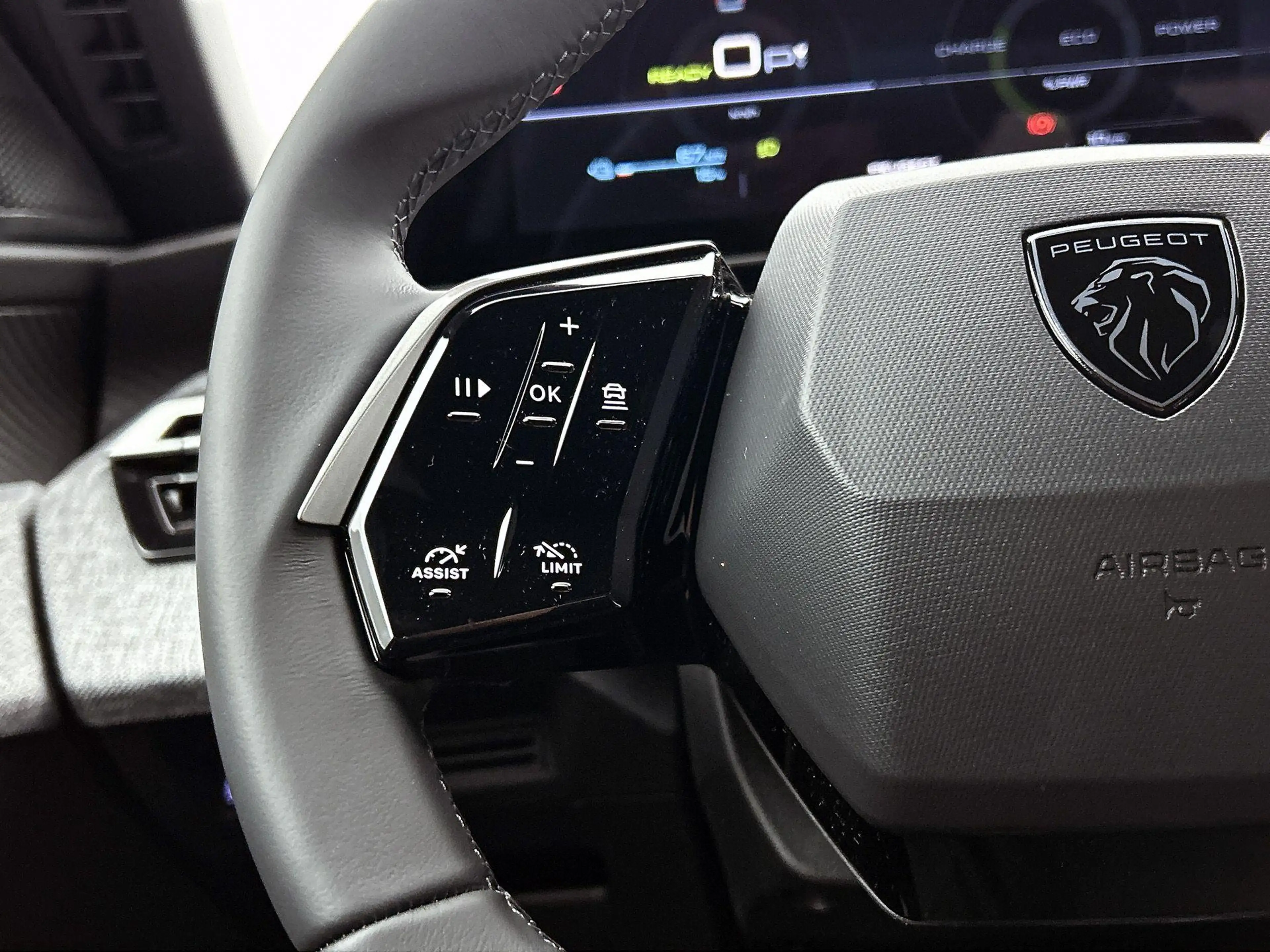 Peugeot 5008 e-5008 210pk Allure 73 kWh 7p Automaat | Navigatie — photo 15