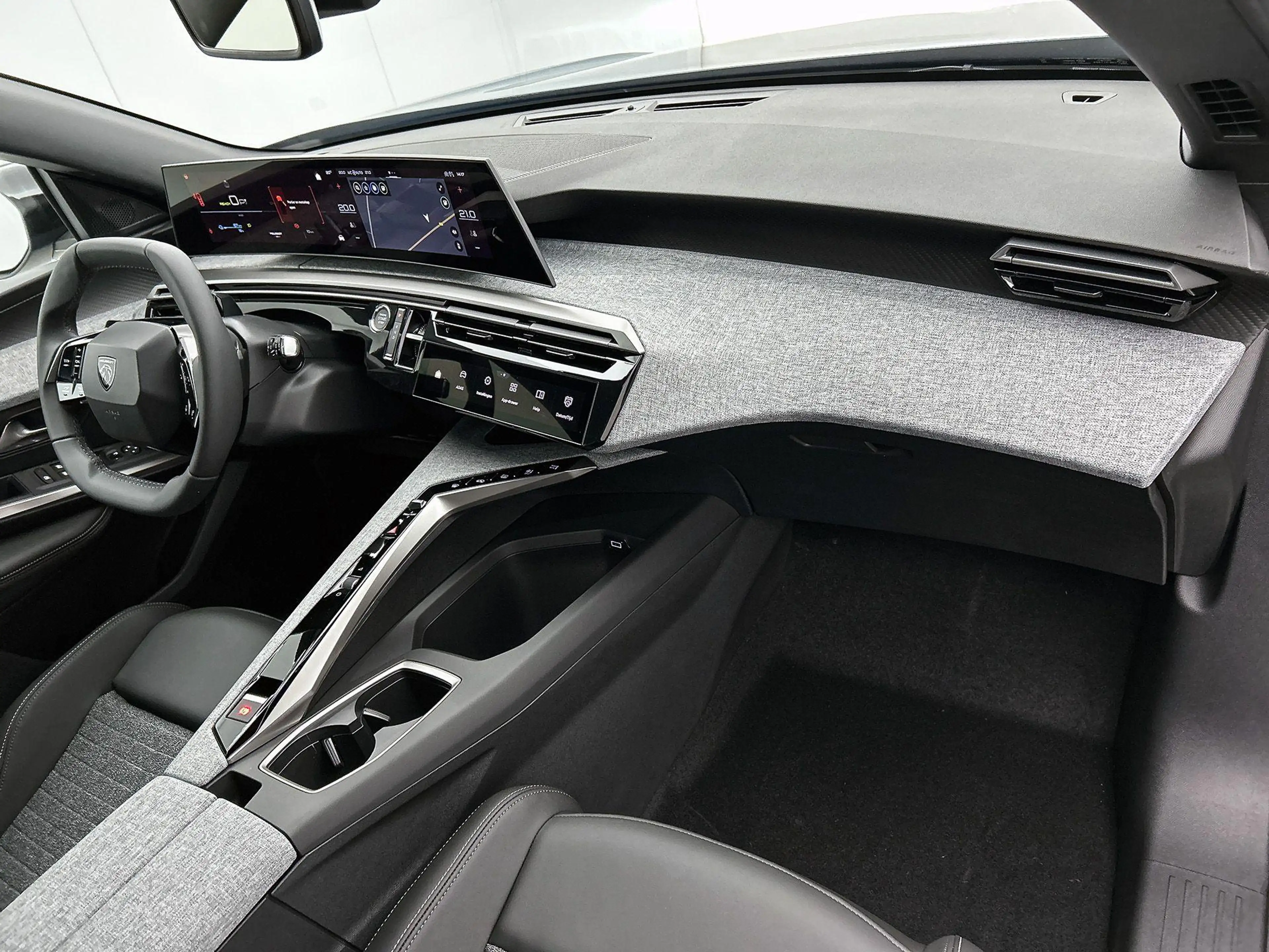 Peugeot 5008 e-5008 210pk Allure 73 kWh 7p Automaat | Navigatie — photo 12