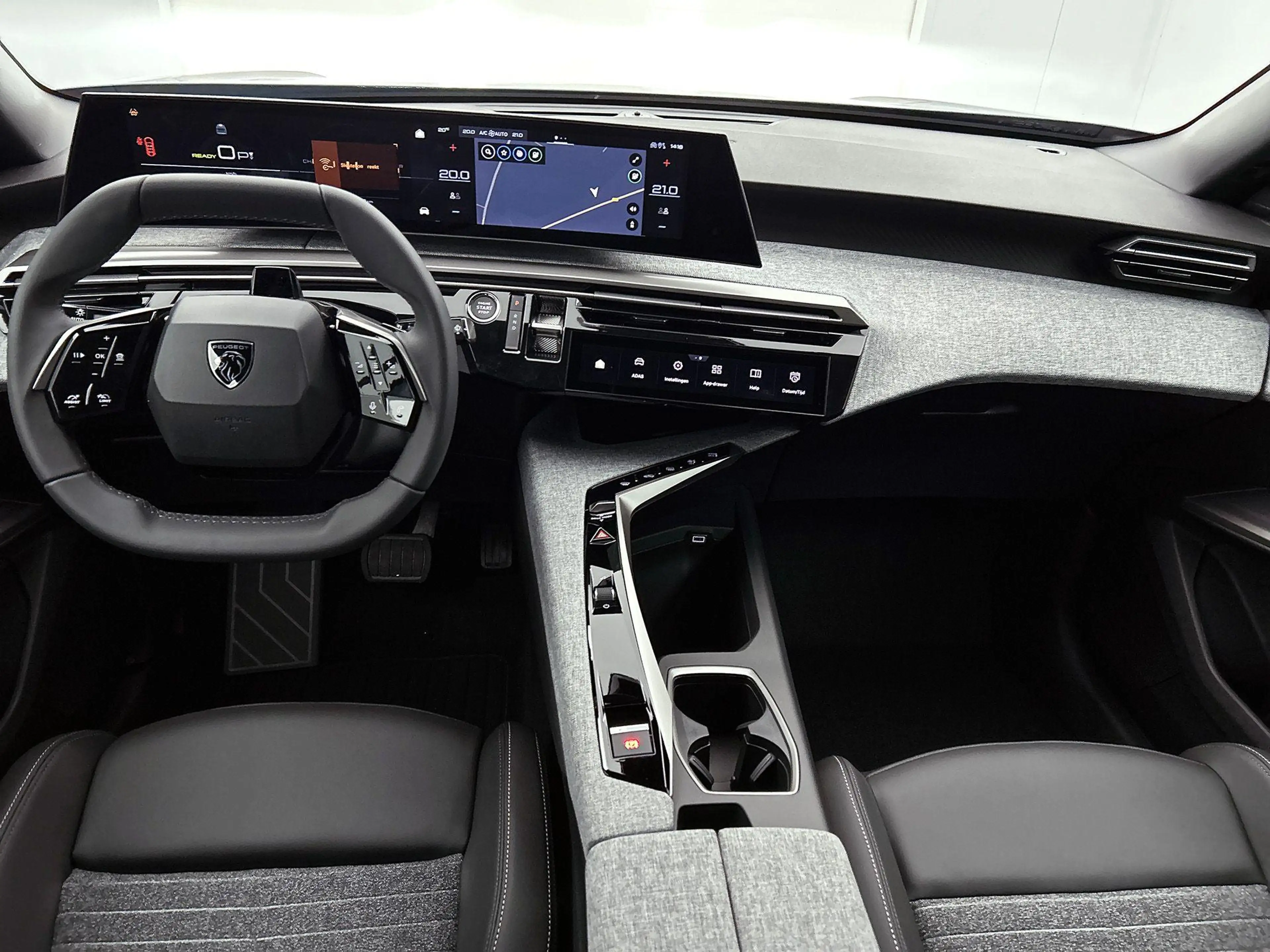 Peugeot 5008 e-5008 210pk Allure 73 kWh 7p Automaat | Navigatie — photo 11