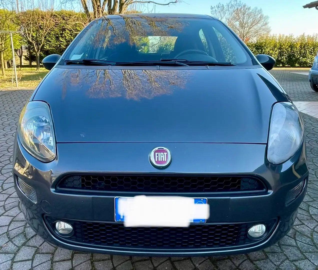 Fiat Grande Punto 5p 1.4 Natural Power 77cv Gris - 2