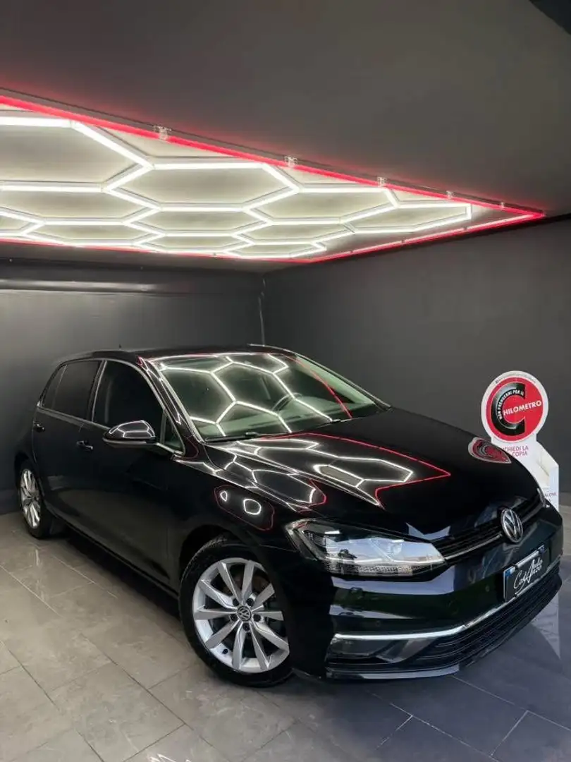 Volkswagen Golf R 1.6 Tdi 116 cv 2018 Nero - 1
