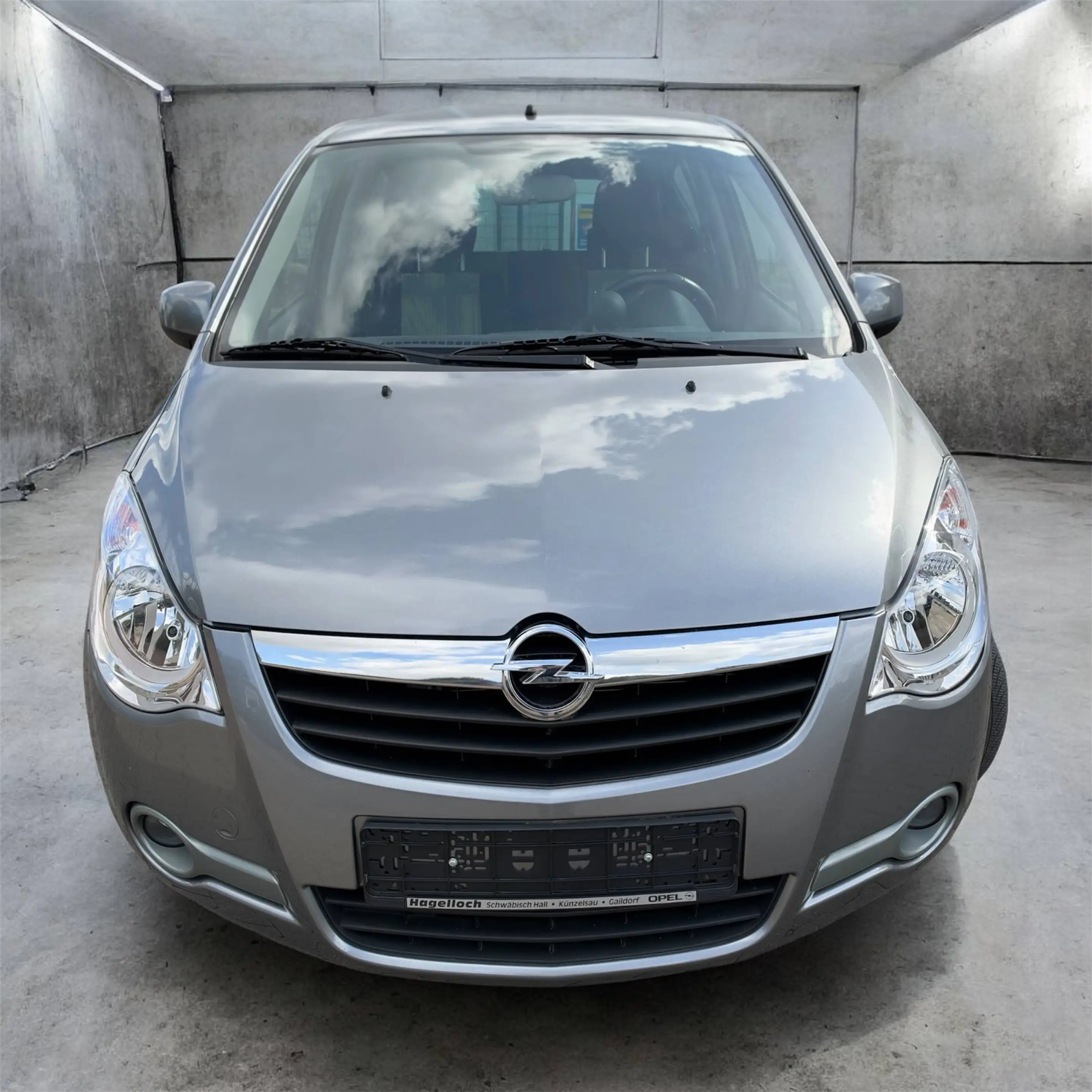 Opel Agila Edition 1.2l Automatik TÜV u. Service Neu — photo 2