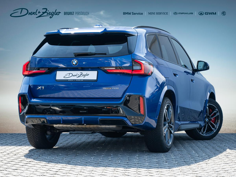 BMW X1 sDrive20i M-Sport PRO AHK PANO ACC HuD eSitze — photo 2