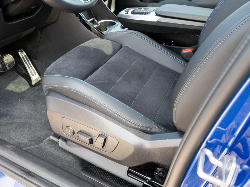 BMW X1 sDrive20i M-Sport PRO AHK PANO ACC HuD eSitze — photo 7