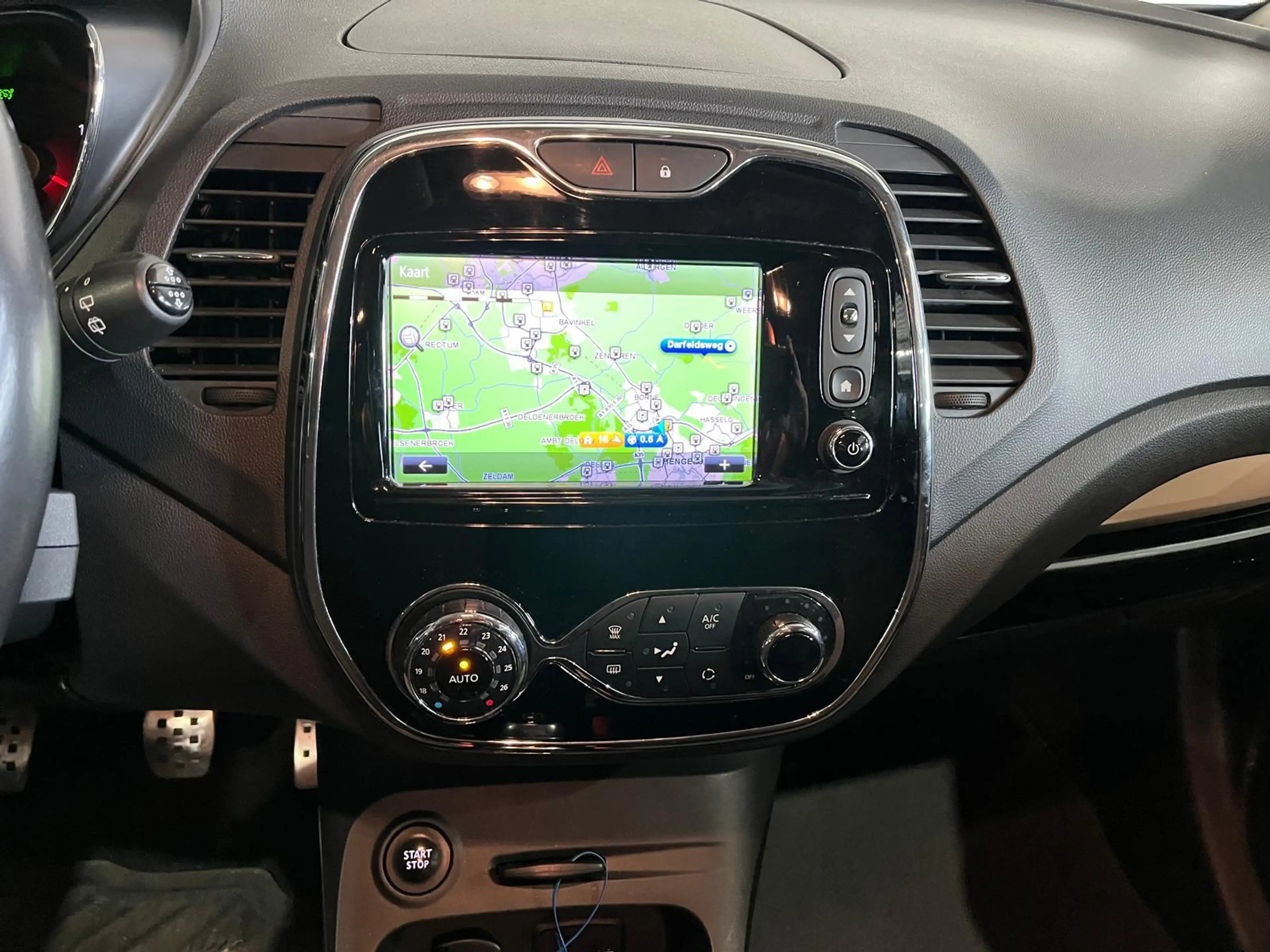 Renault Captur 0.9 TCe Dynamique — photo 15