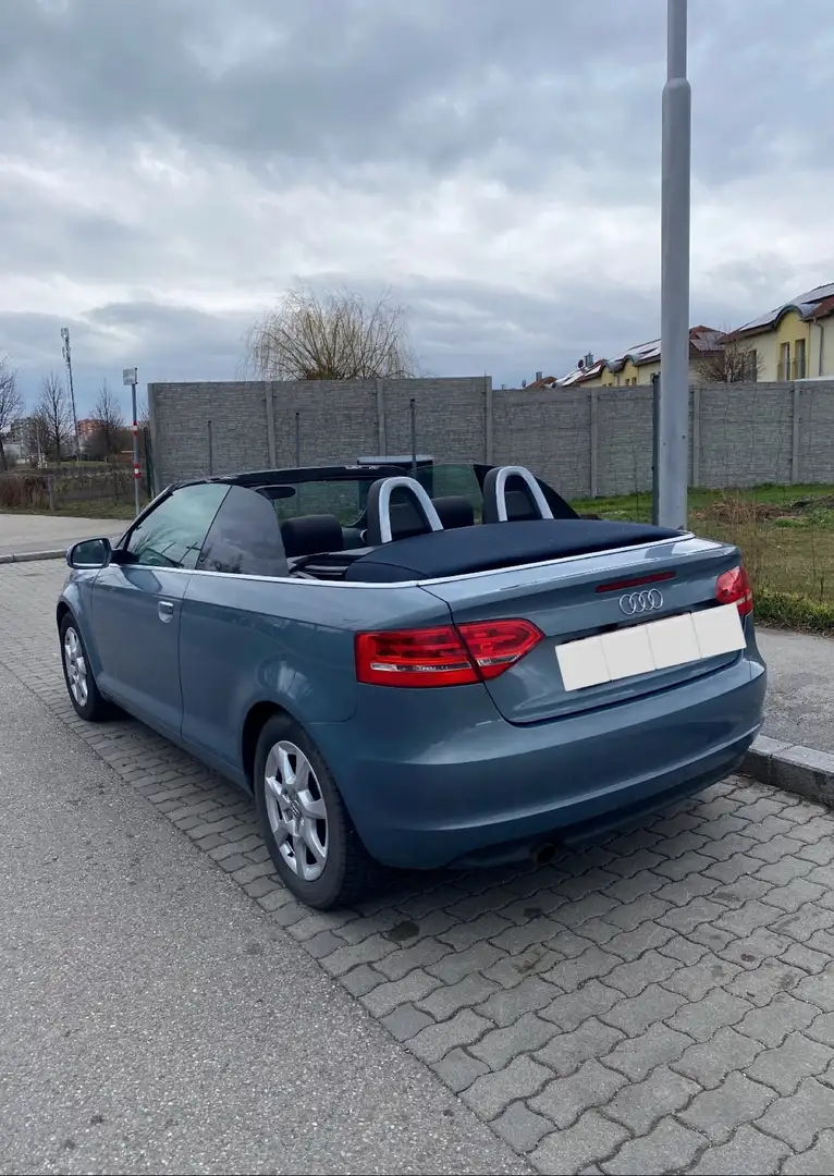 Audi A3 Cabriolet 1,6 TDI Attraction DPF - 2