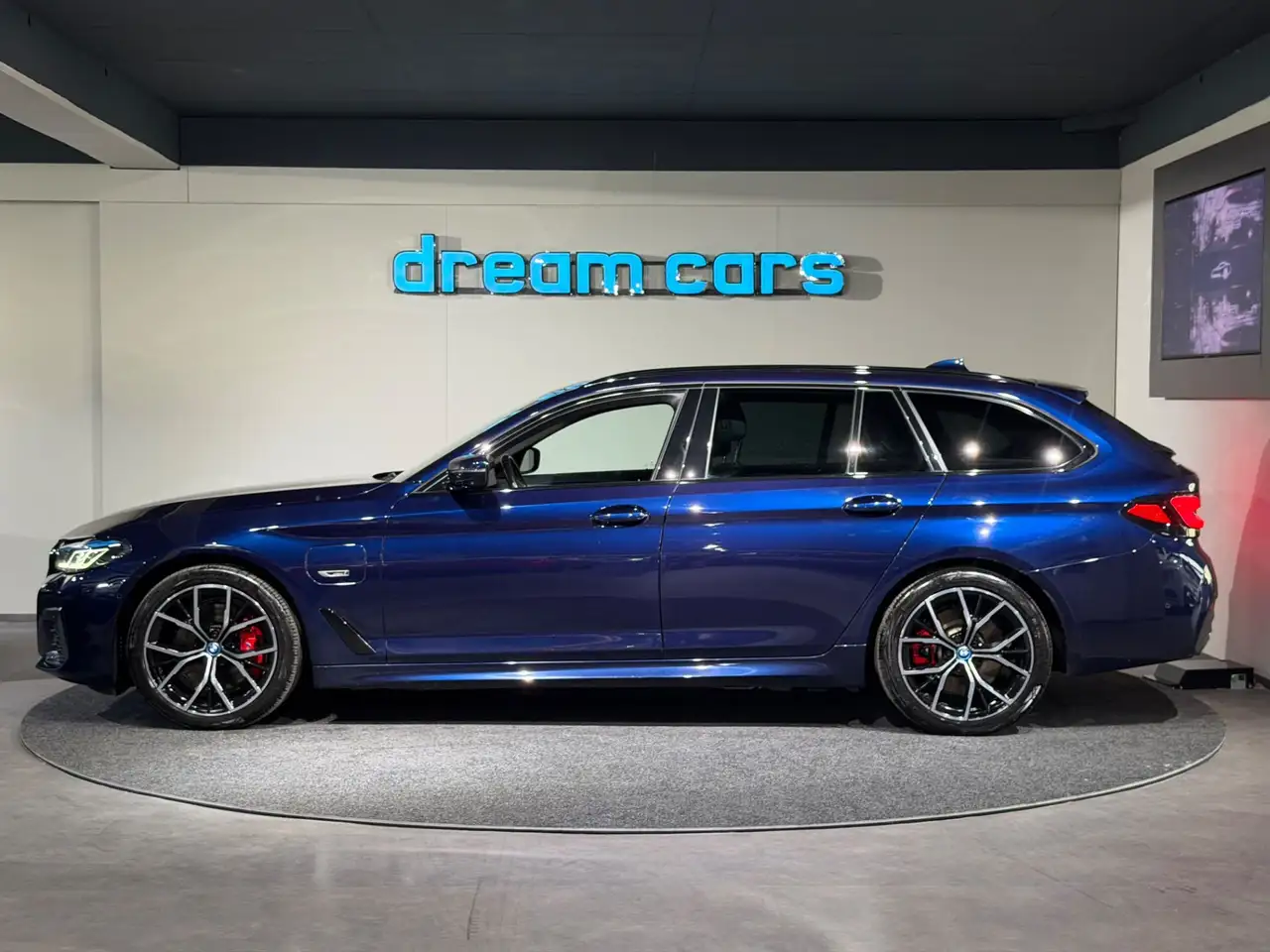 BMW 530 e xDrive Touring Aut. / M PAKET / FACELIFT / SHAD Bild 21