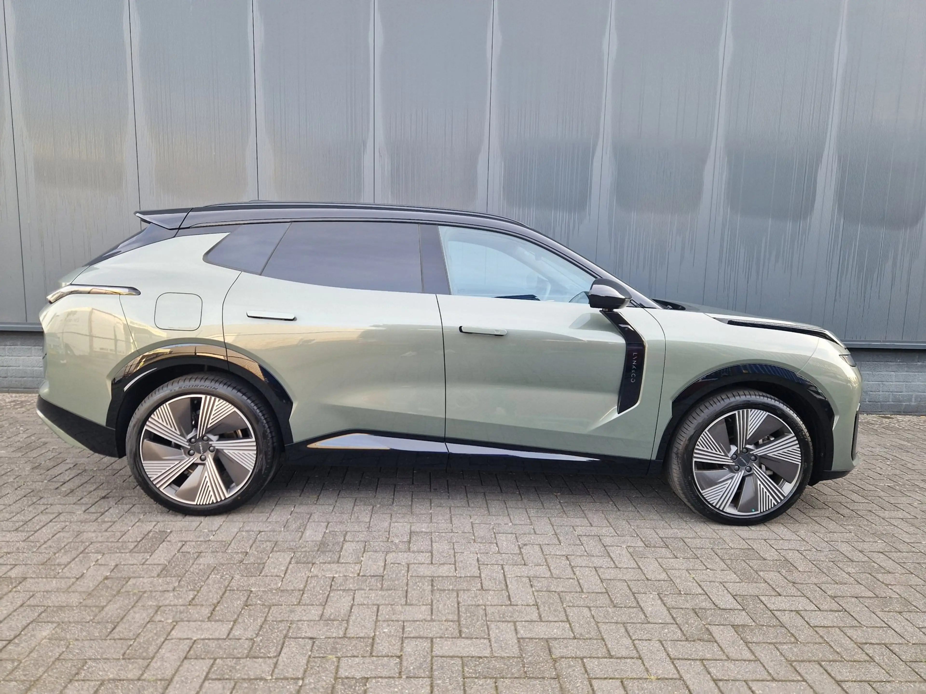 Lynk & Co 08 1.5 PHEV More /200 km WLTP /Direct beschikbaar — photo 4