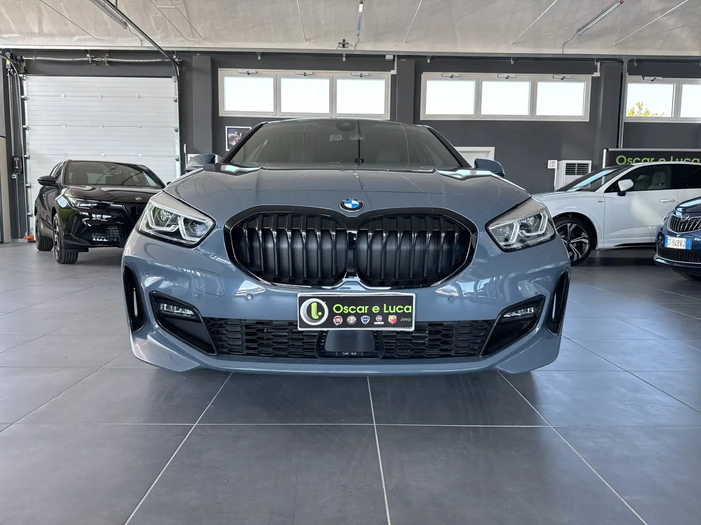 BMW 116 116d  116cv  5p. M-Sport Gris - 2
