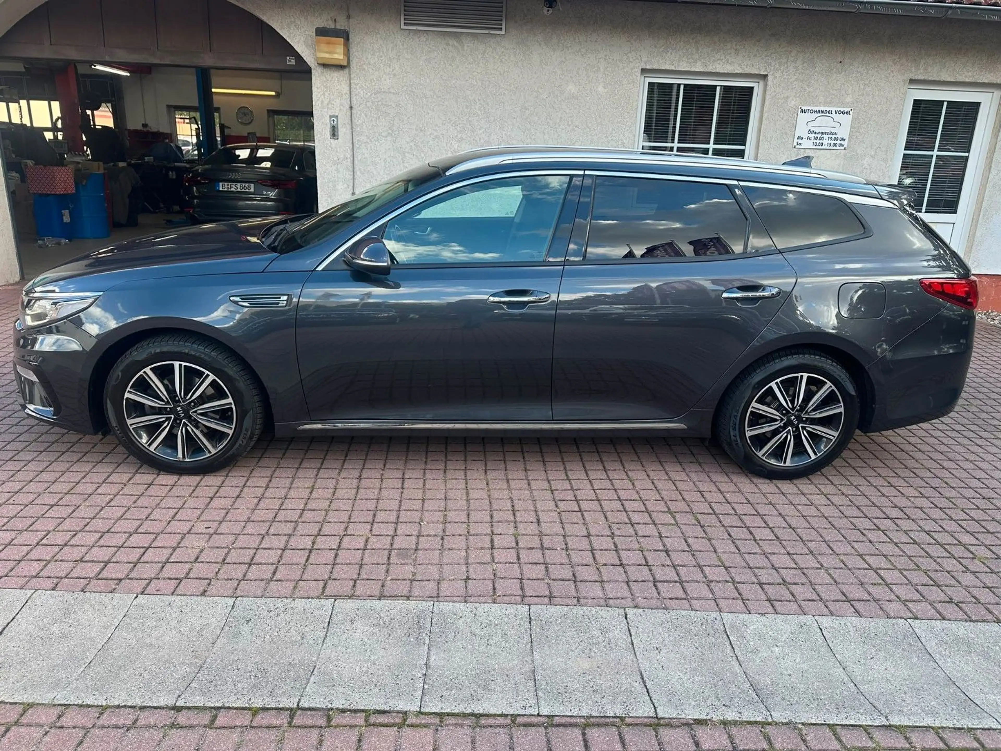 Kia Optima Sportswagon Vision*1HD*AUT.*CAM*SHZ* — photo 2
