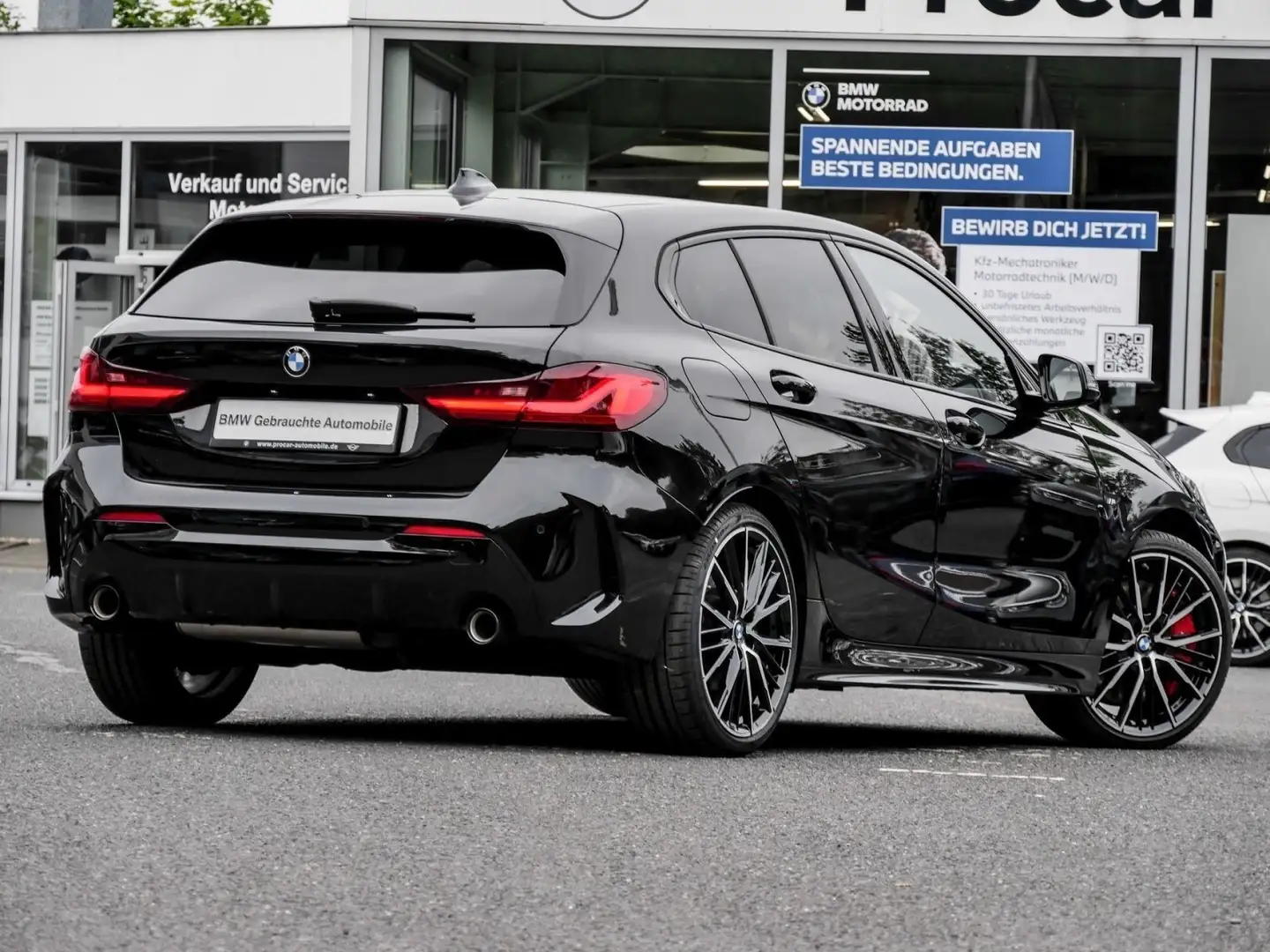 BMW 120 d xDrive M SPORT+HiFi+SHZ+LED+LC PROF Negro - 2