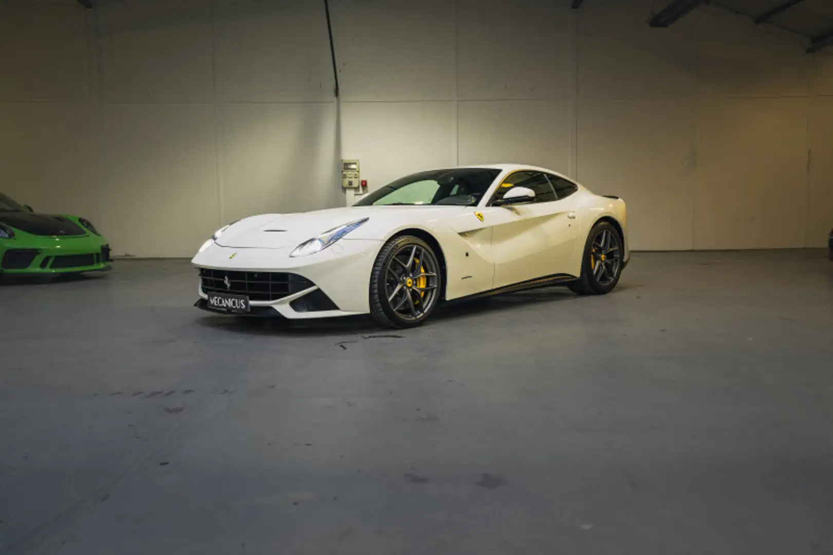 Ferrari F12 *Bianco Avus / Historique 100% Ferrari* Weiß - 1