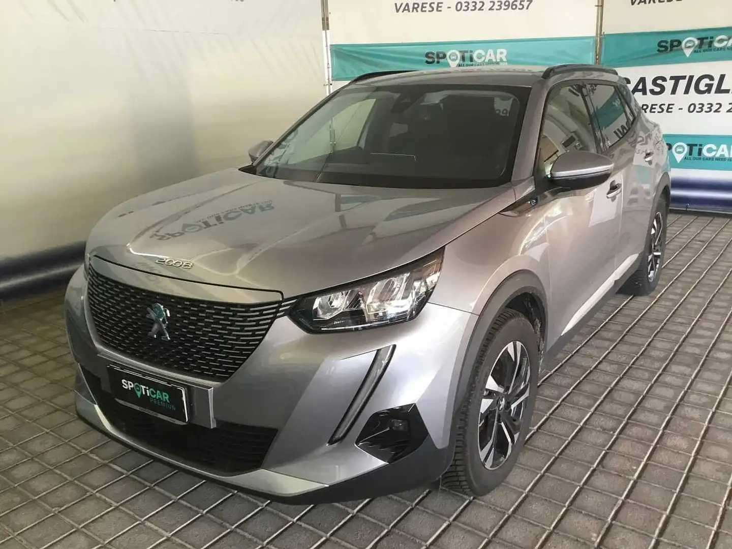 Peugeot 2008 Allure Pack motore elettrico 136 CV - Usata Grau - 1