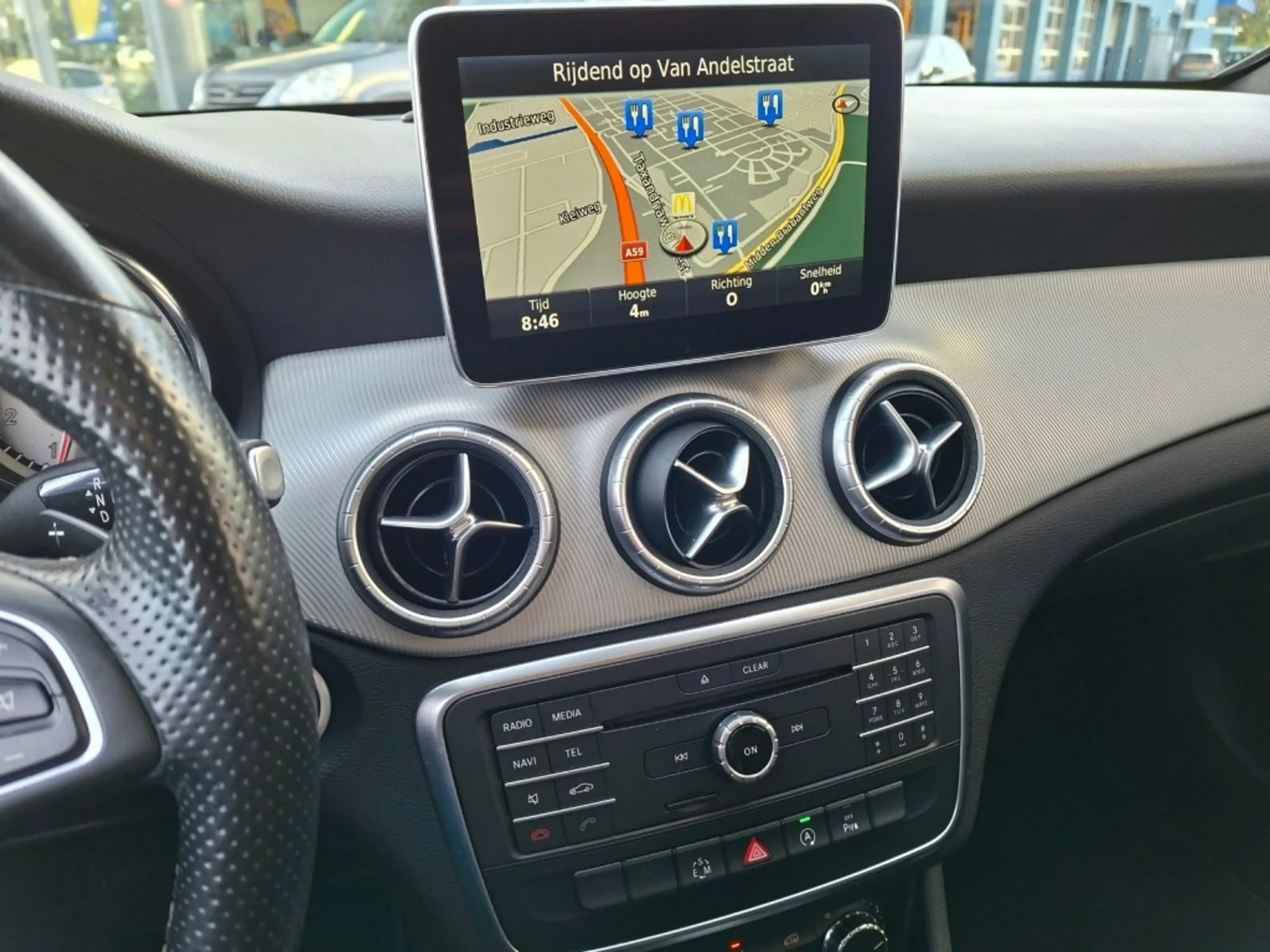 Mercedes-Benz CLA 180 180 AMBITION AUTOMAAT NAVI PANORAMADAK PDC LMV — photo 8