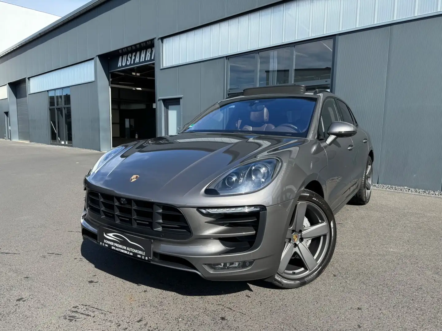 Porsche Macan S Sportpacket 4x4 Pano 3 Jahre Garantie Gris - 1