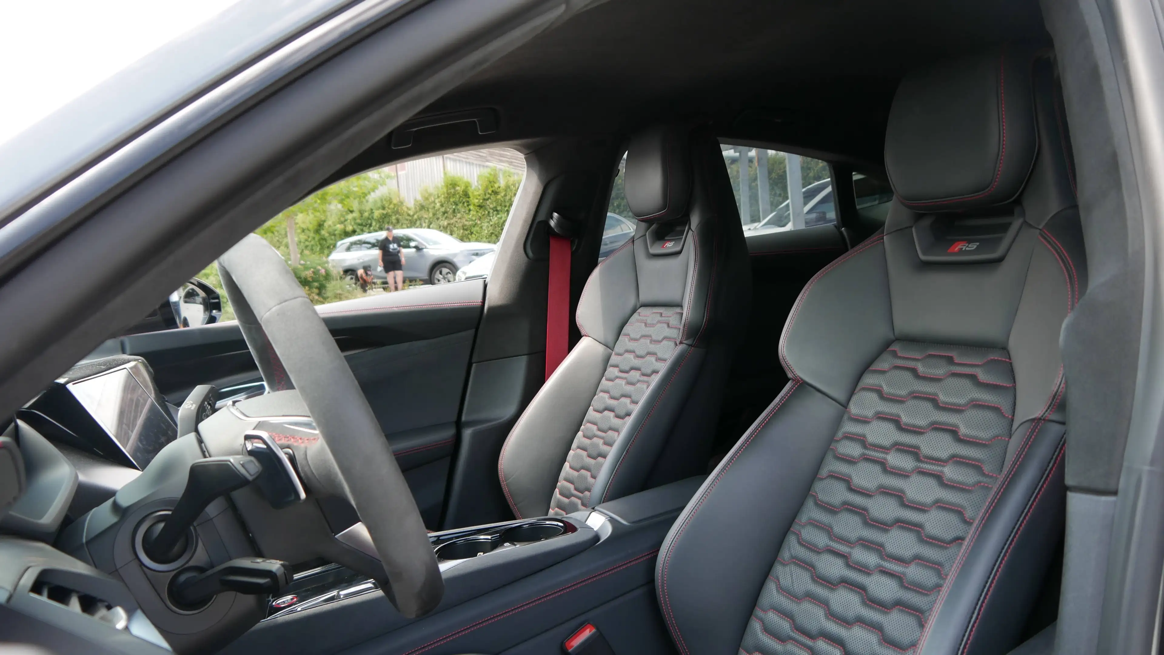 Audi RS e-tron GT Kamera Massage Nachtkamera Alcantara LED — photo 11