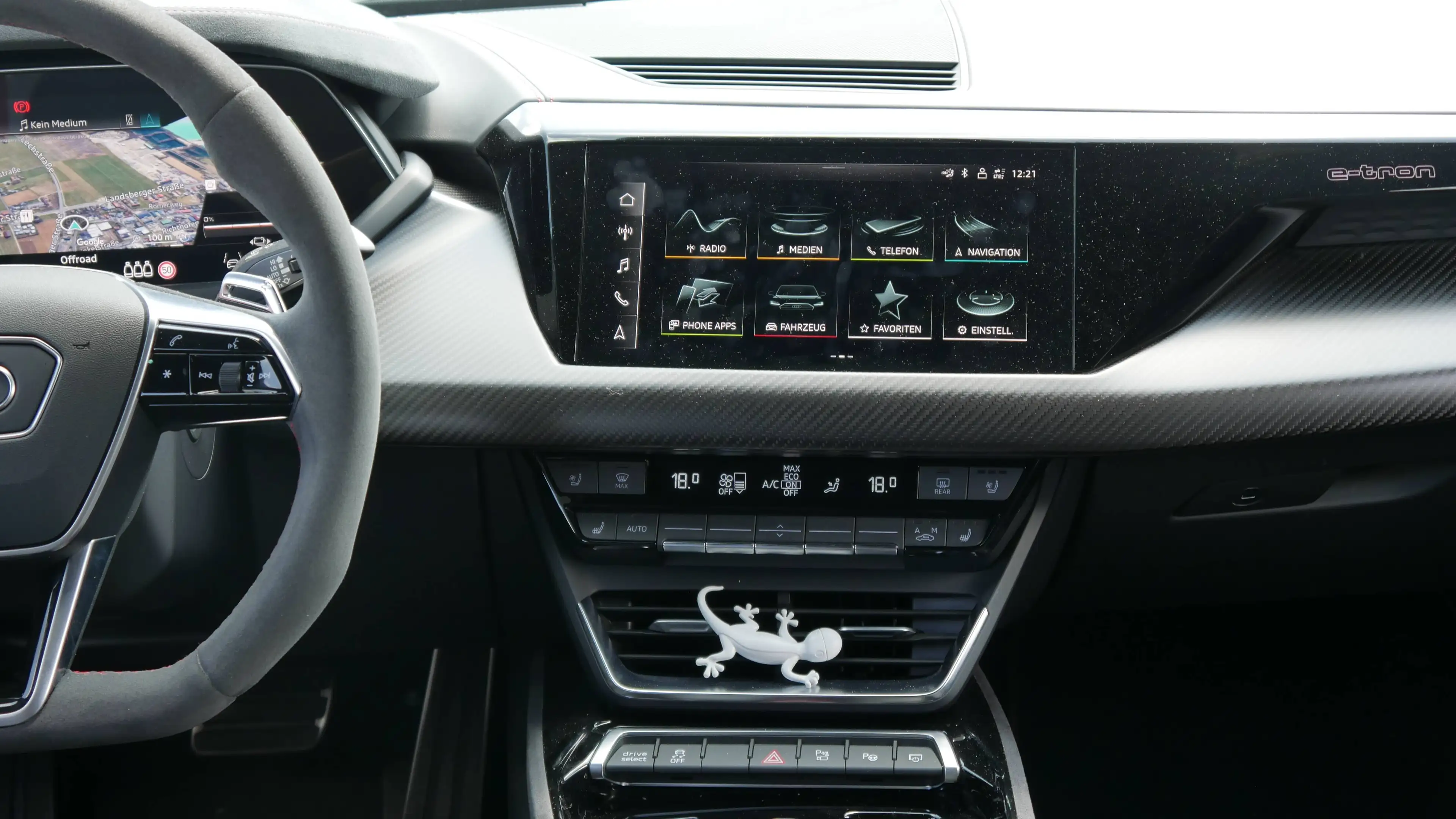 Audi RS e-tron GT Kamera Massage Nachtkamera Alcantara LED — photo 9