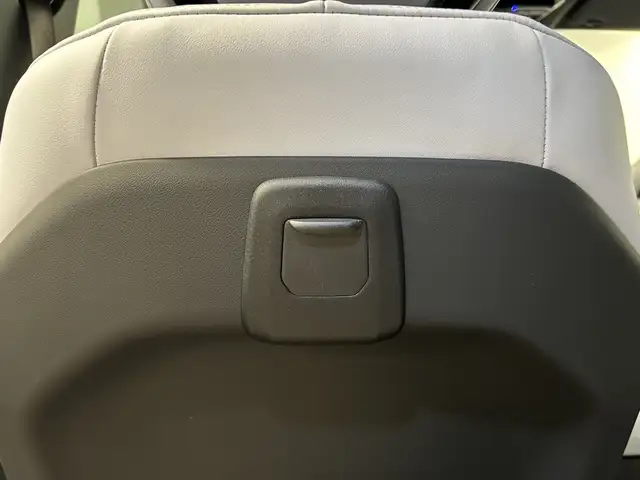 BMW Ix3 view 16