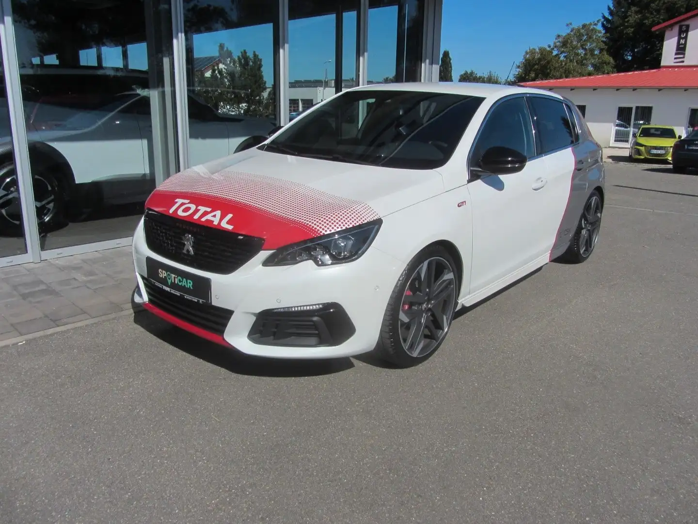Peugeot 308 GTi Weiß - 2