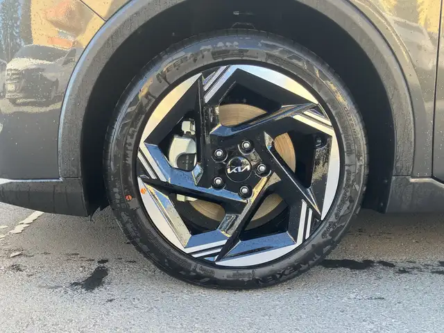 Kia K4 view 13