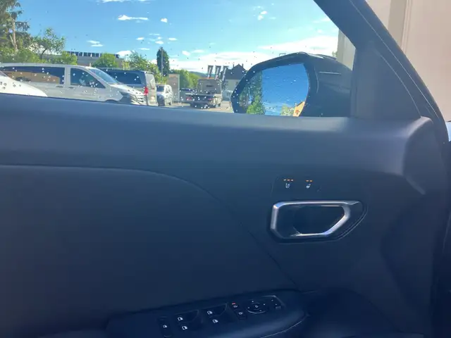 Kia K4 view 11