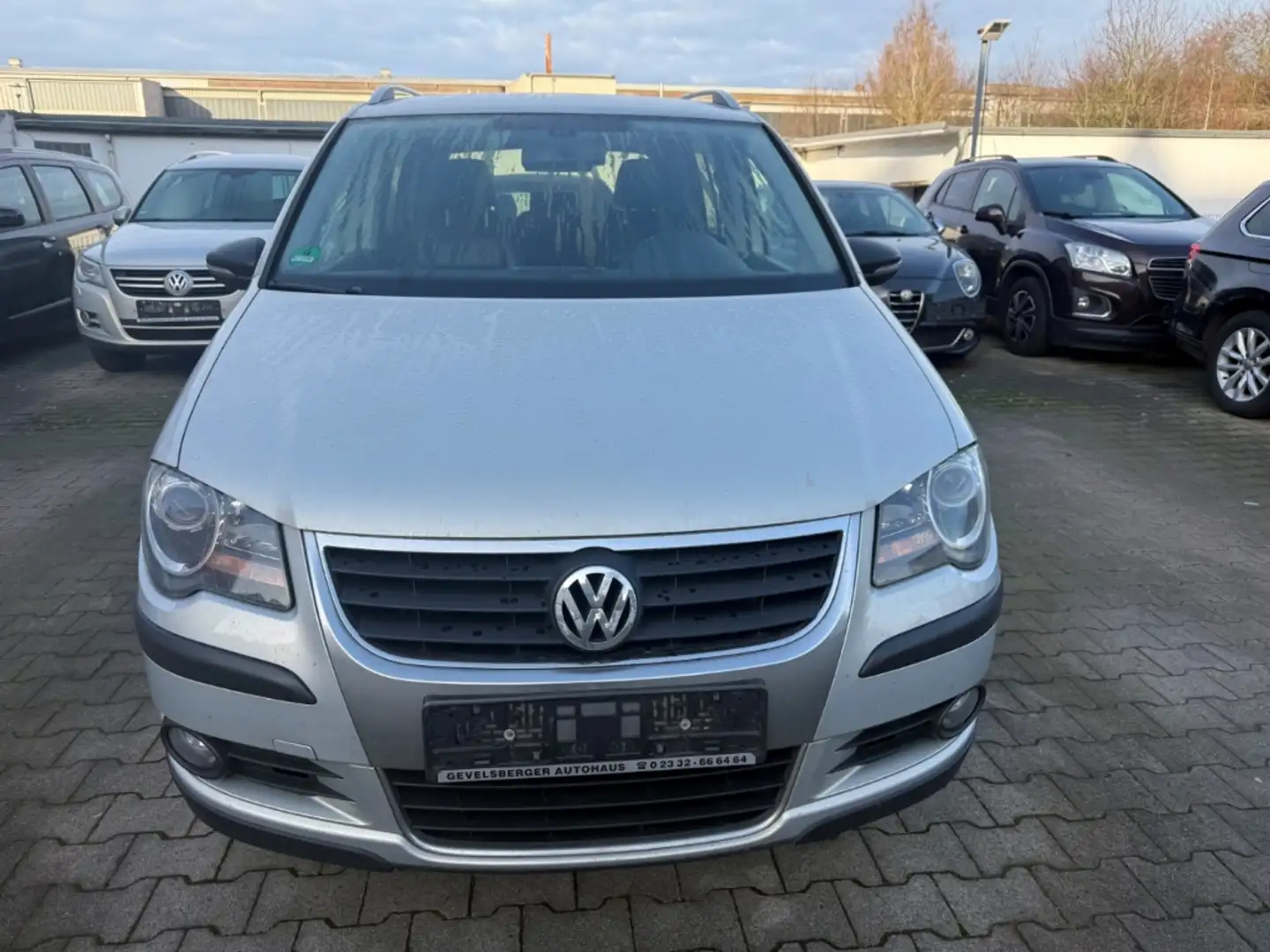 Volkswagen Cross Touran Trendline KEINE GARANTIE Silber - 2