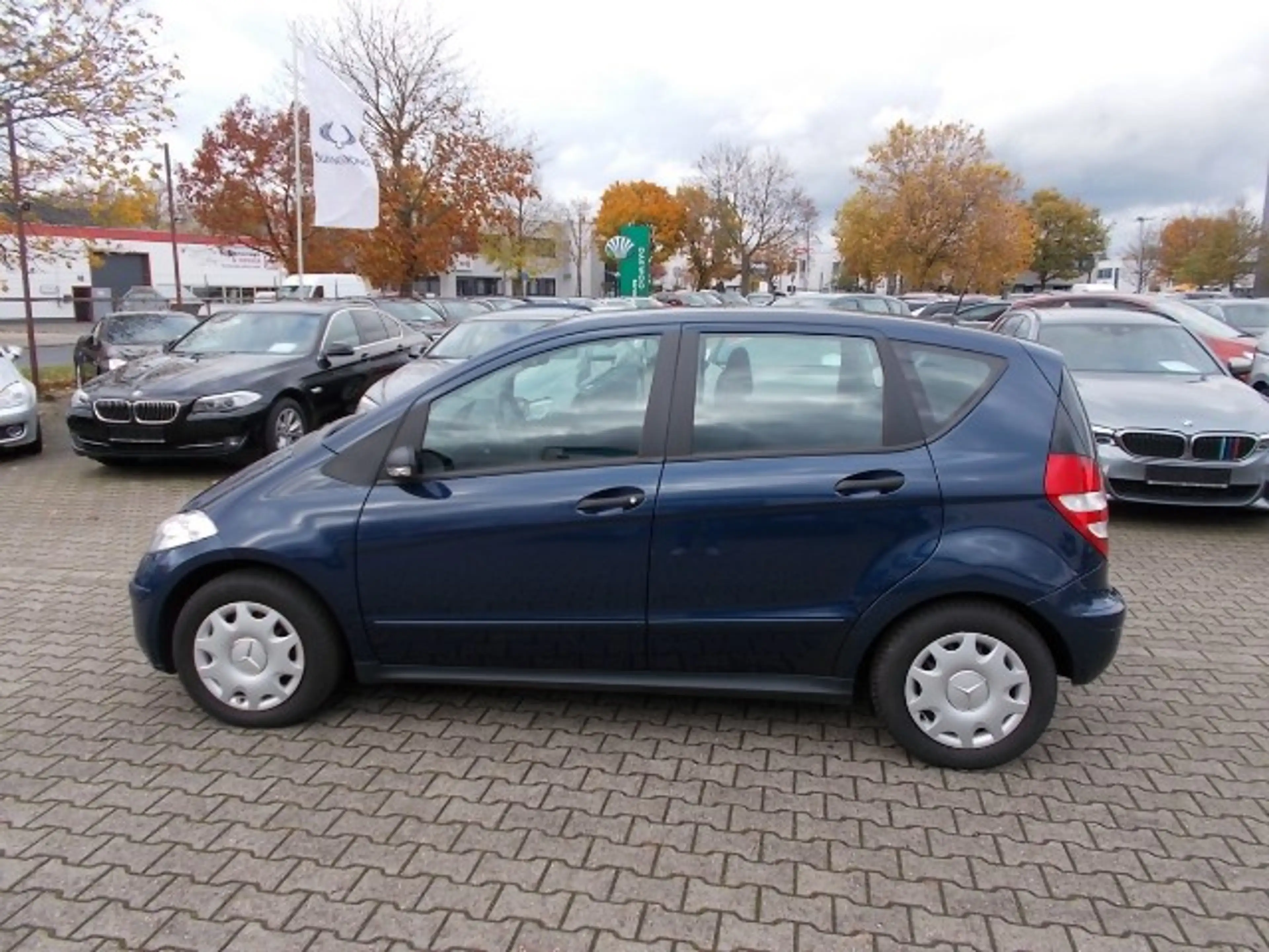 Mercedes-Benz A 150 Xenon, PDC, Sitzheiz., Allwetterreifen — photo 8