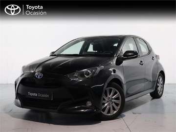 5 Puertas Active Tech 120H Automático (e-CVT)