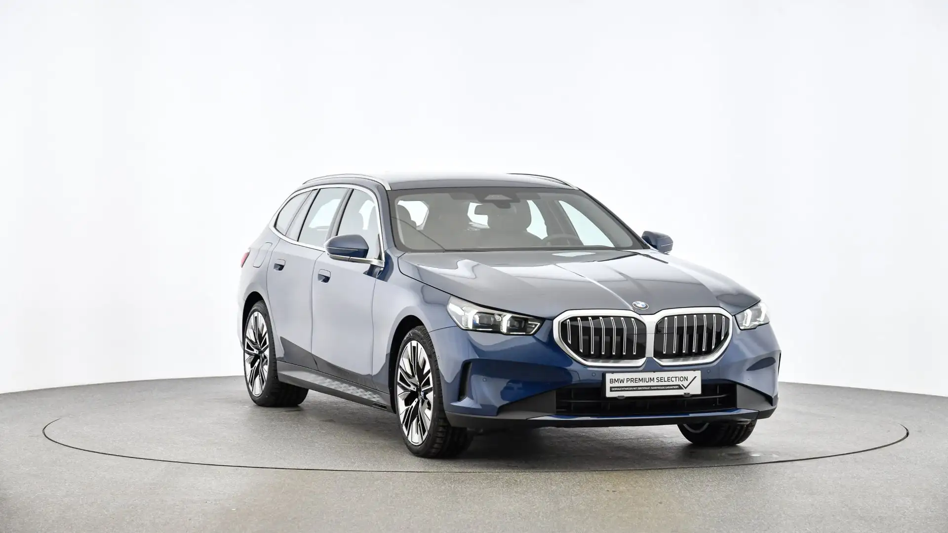 BMW 520 520d xDrive Bleu - 1