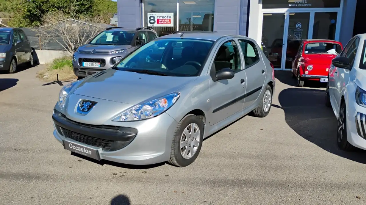 Peugeot 206 + 1.4e 75ch Urban
