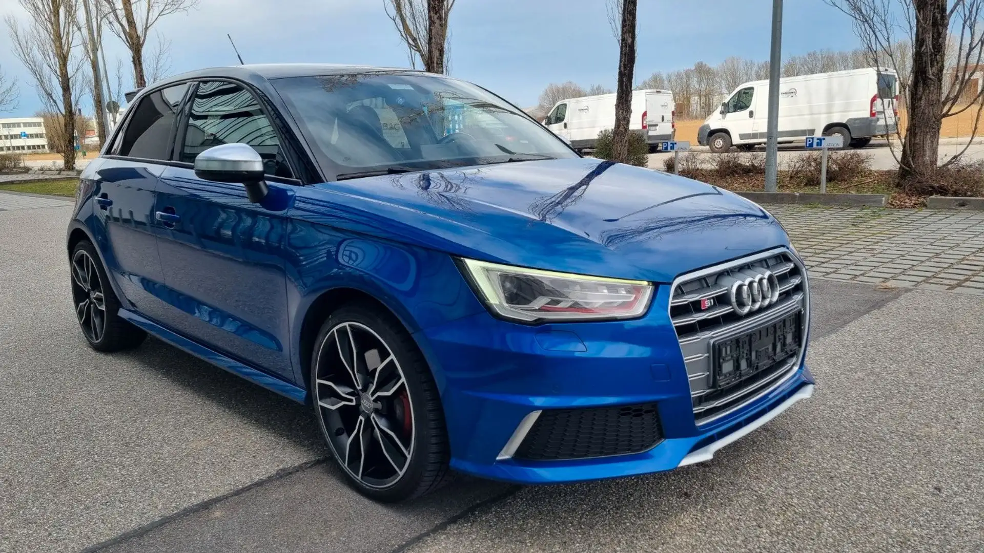 Audi S1 Sportback 2.0TFSI Quattro Optik-Paket BOSE Blau - 2