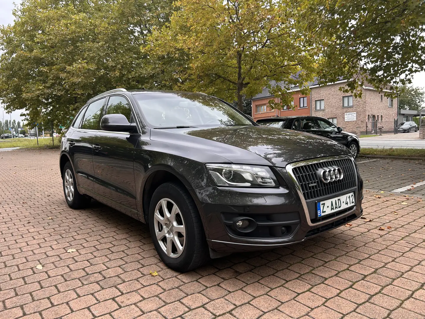 Audi Q5 Q5 2.0 TDi Quattro DPF S Tronic Bruin - 1