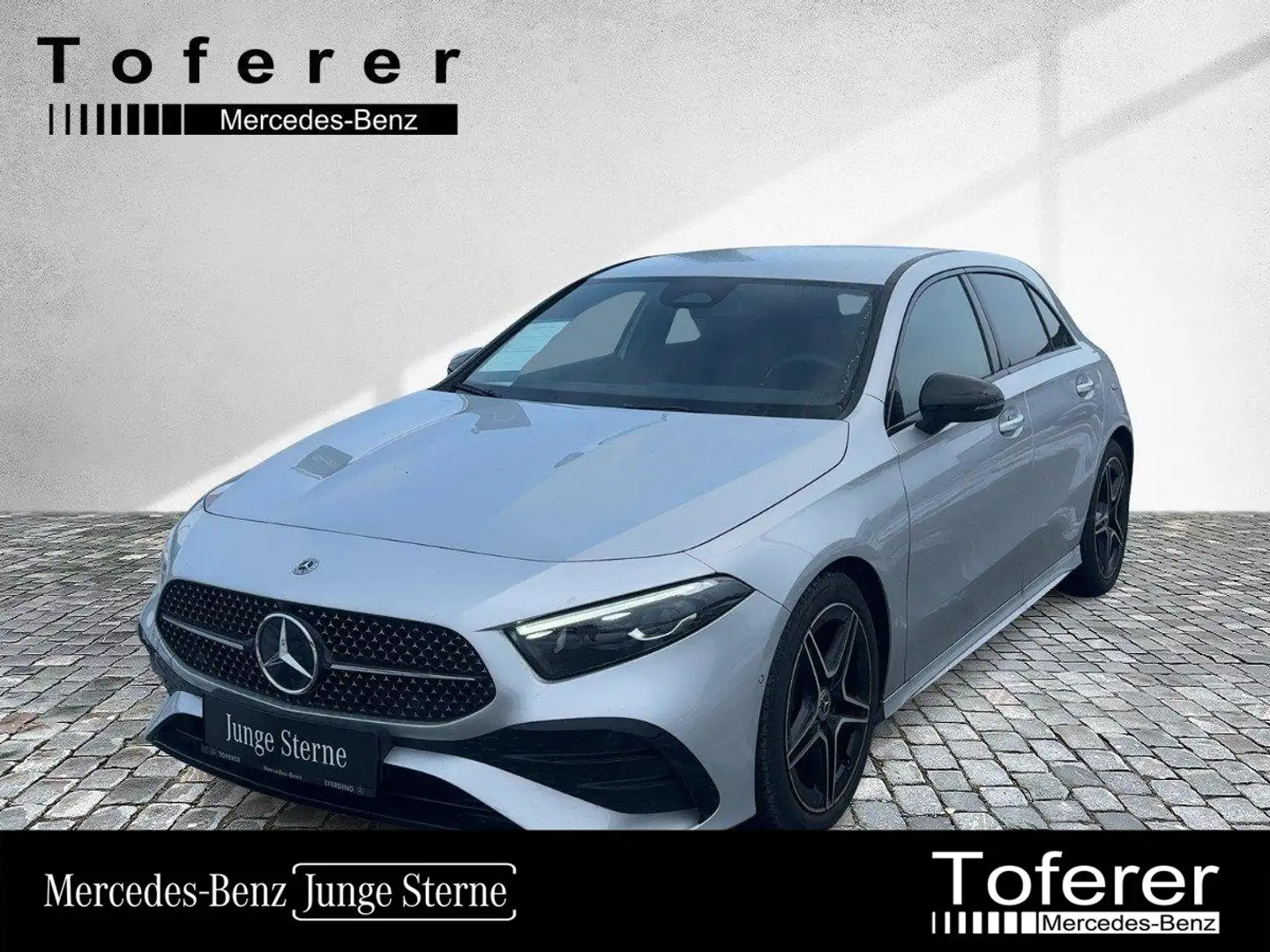 Mercedes-Benz A 180 d Kompaktlimousine AMG Line PTS Shz Ambi Silber - 1