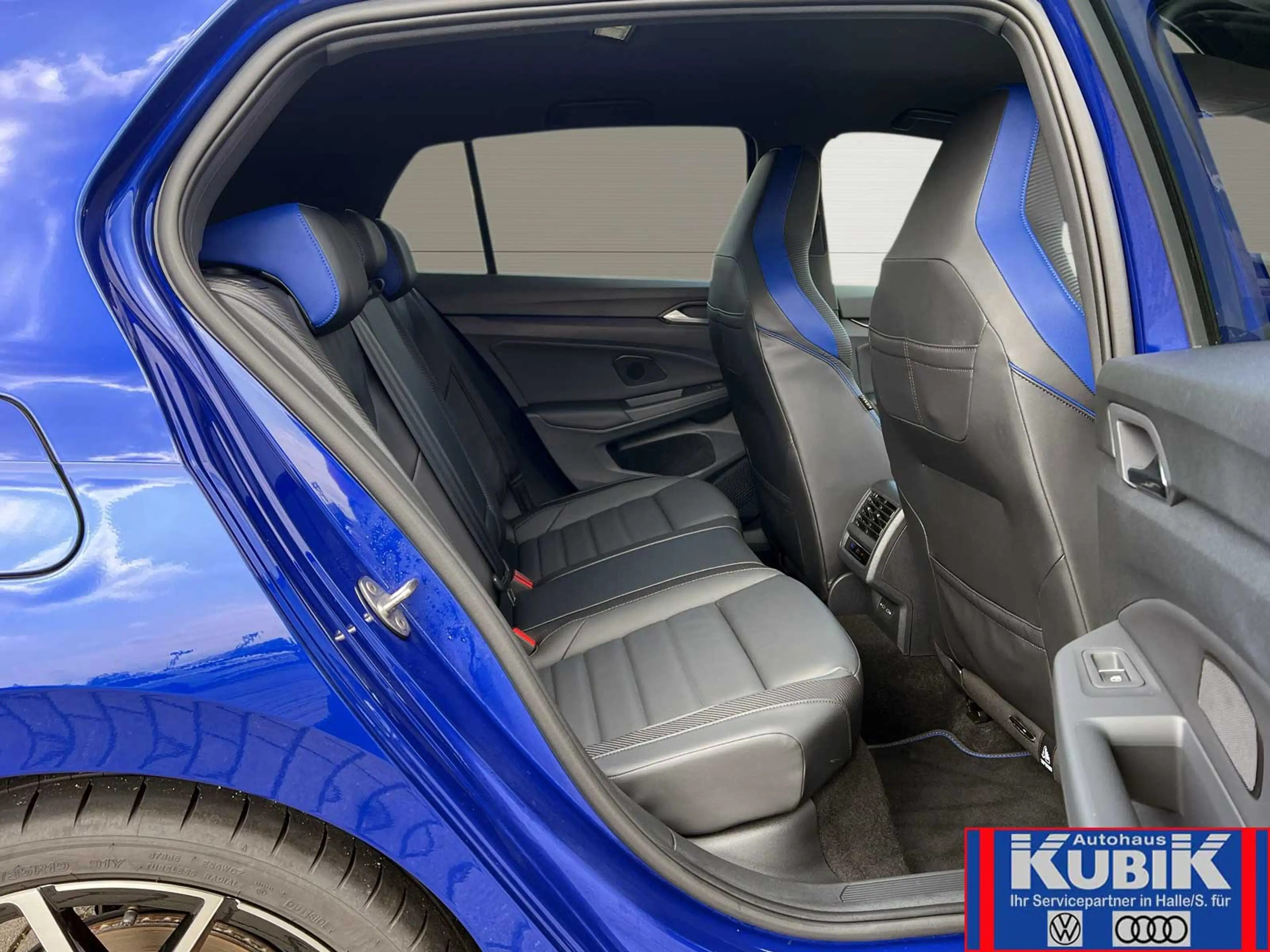 Volkswagen Golf R Performance Black Style 2.0 TSI 4motion DSG+Vmax+Acraprovic+IQ. Light+Harman — photo 15