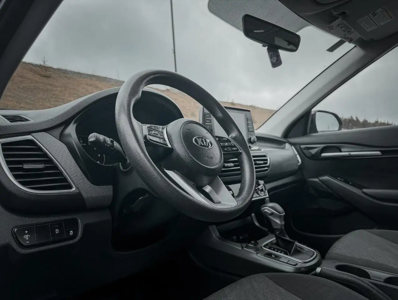 Kia Seltos снимка Kia Seltos