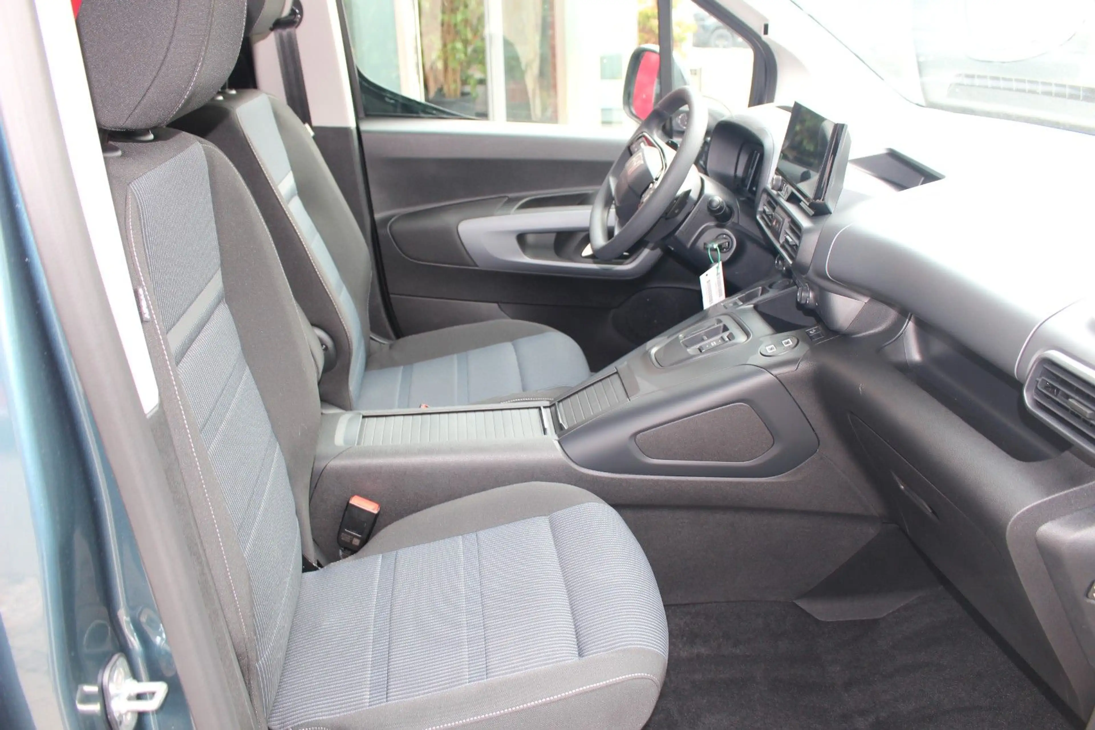 Fiat Qubo L 5-Sitzer L1 1.5 Diesel 96 kW Icon — photo 4