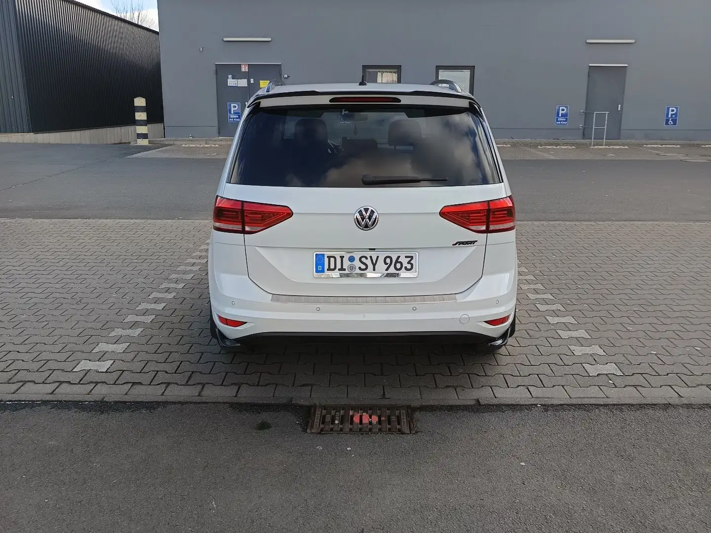 Volkswagen Touran 1.6 TDI SCR (BlueMotion Technology) DSG Comfortlin Blanco - 1