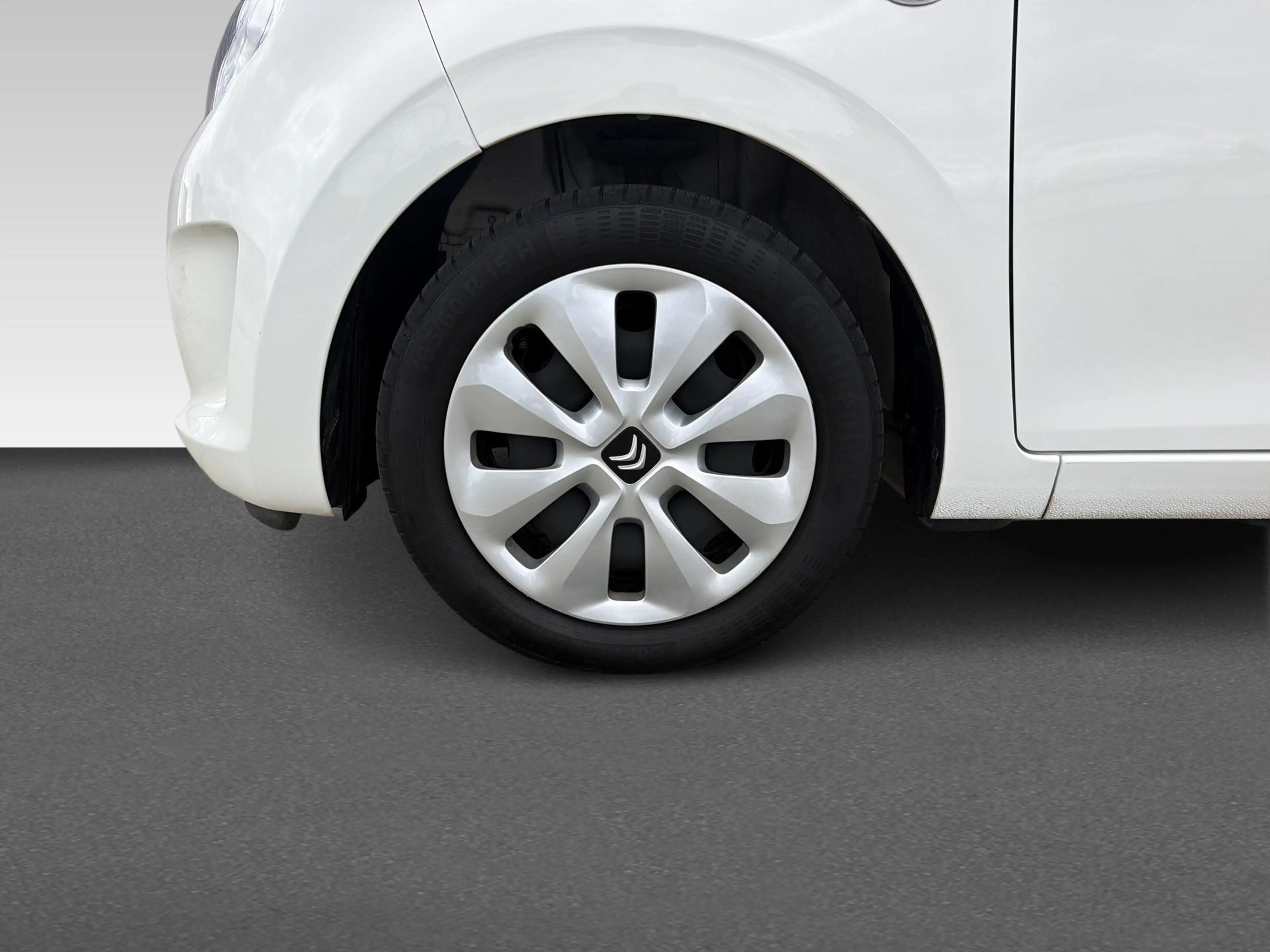 Citroen C1 1.0 VTi Feel — photo 9