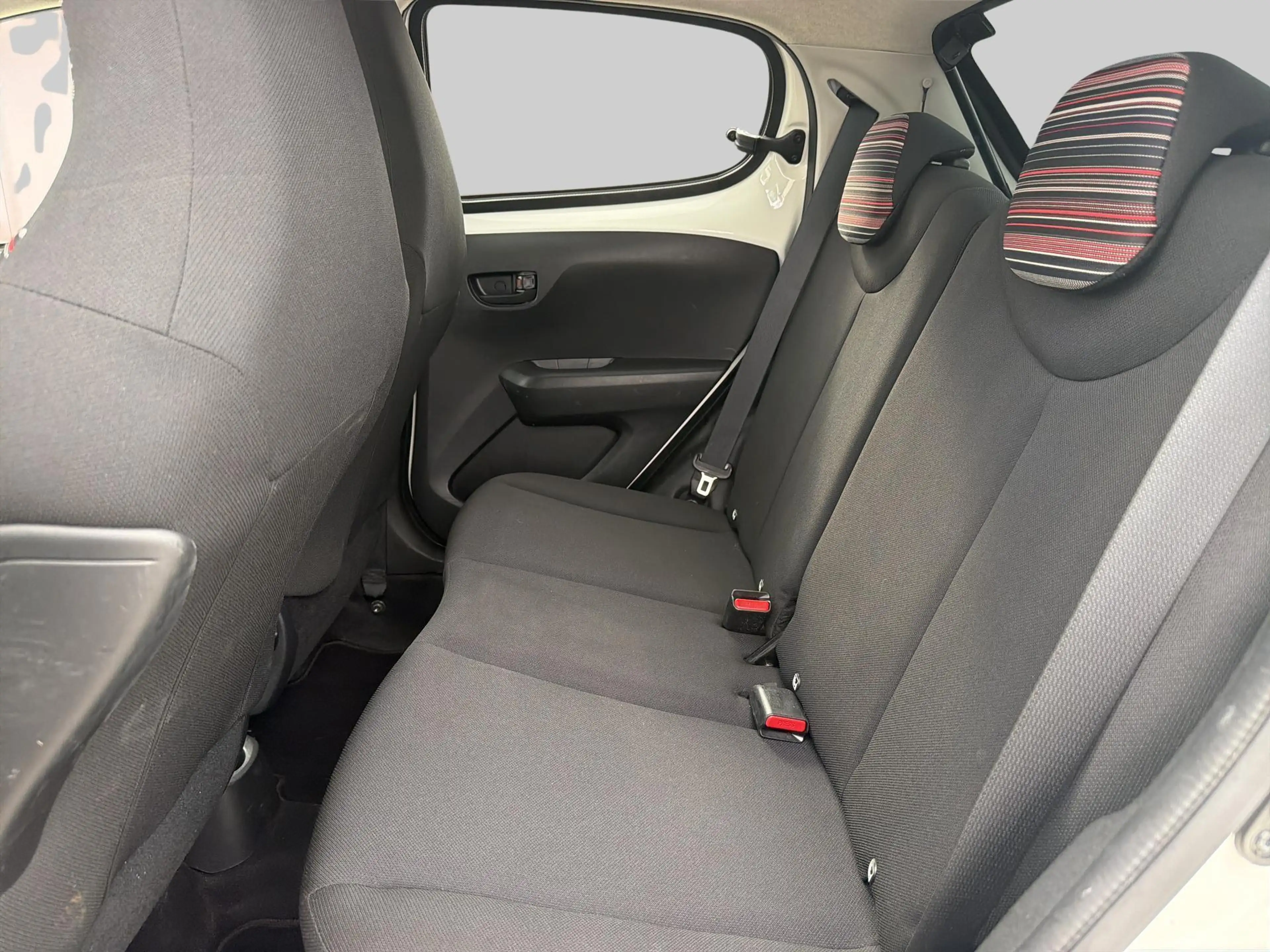 Citroen C1 1.0 VTi Feel — photo 15