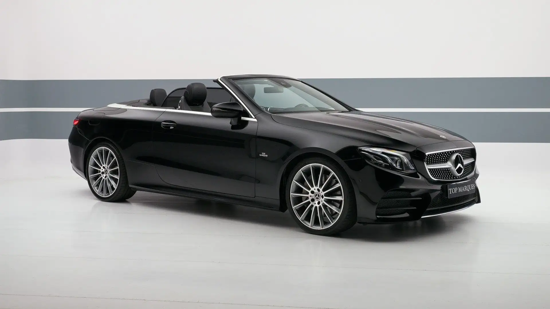 Mercedes-Benz E 350 d Cabrio Premium Plus AMG Schwarz - 2