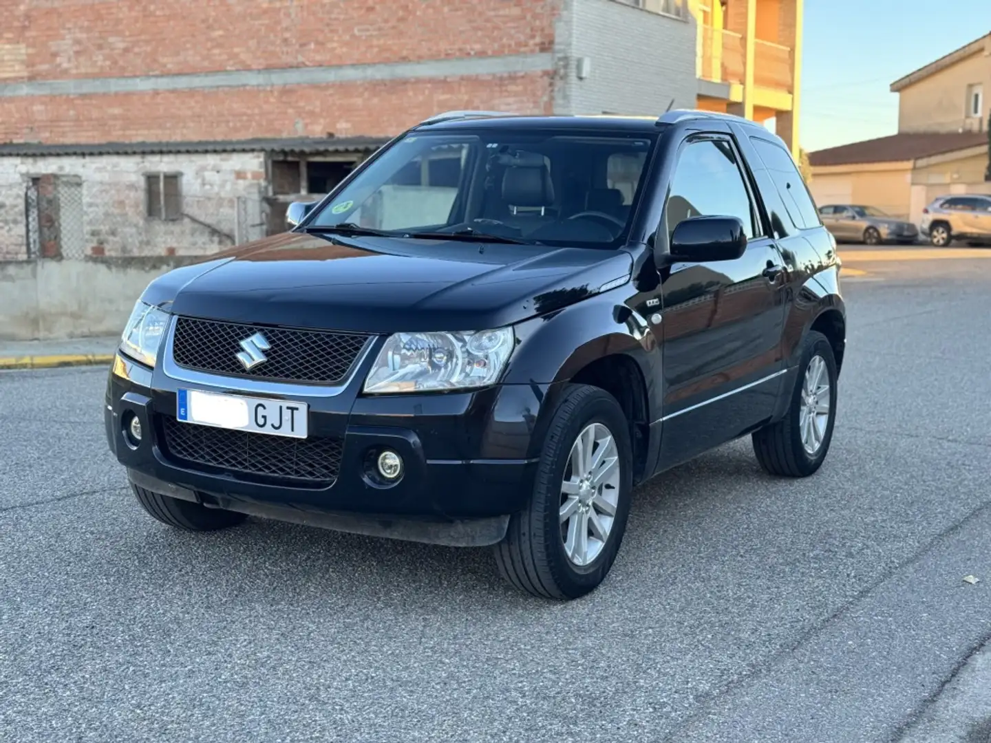 Suzuki Grand Vitara 1.9DDiS Edición Limitada Noir - 2