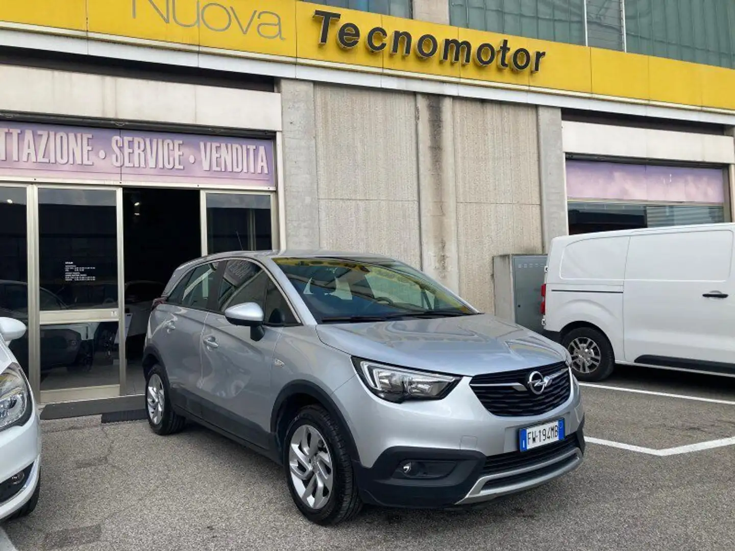 Opel Crossland Crossland X 1.5 ECOTEC D 120 CV Start&Stop aut. I Argento - 2
